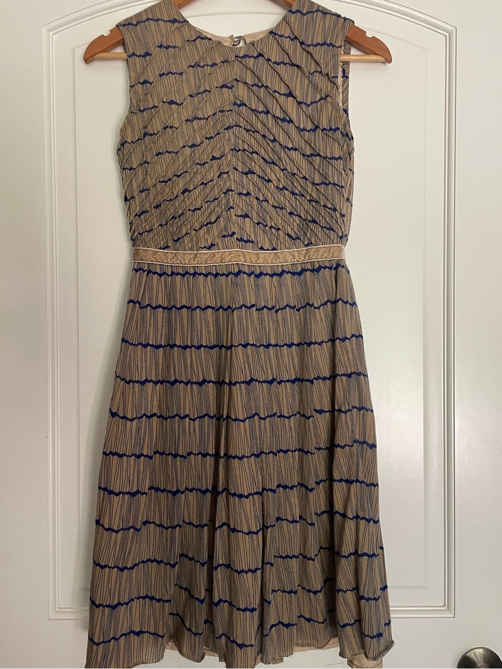 Isani Beige Blue Striped Pleated A-Line Dress Tie Waist Button Lined S
